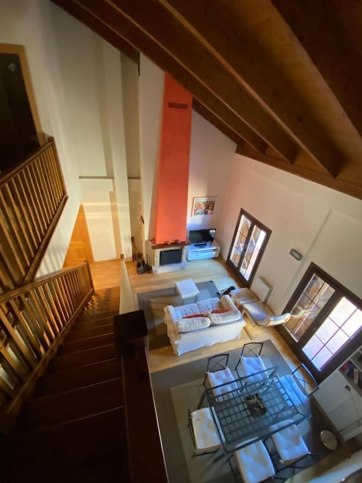 Coqueto Apartamento Duplex Fiscal Exterior photo