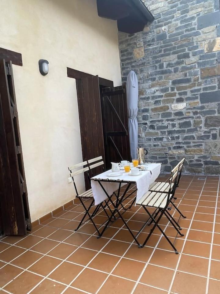 Coqueto Apartamento Duplex Fiscal Exterior photo